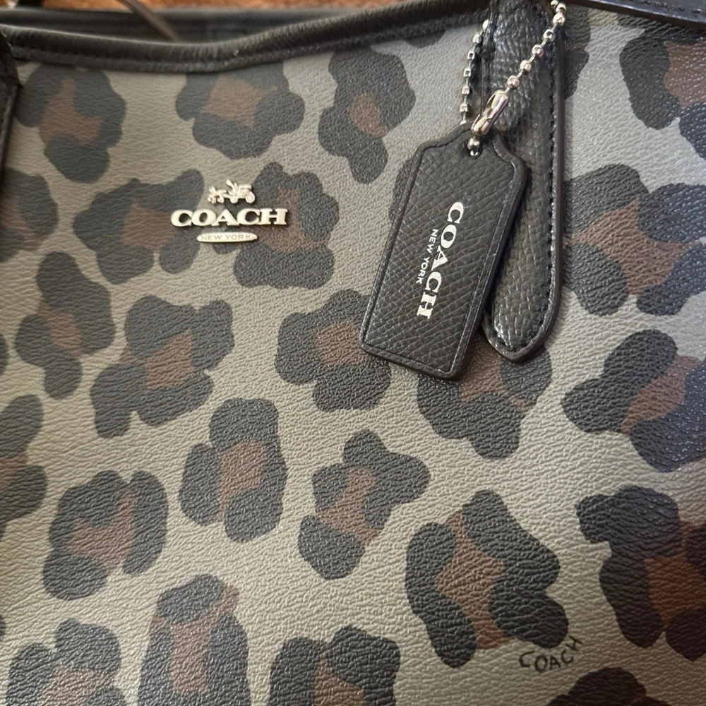 Coach Leopard Print Tote and Wallet - Black and Brown - Picture 4 of 6